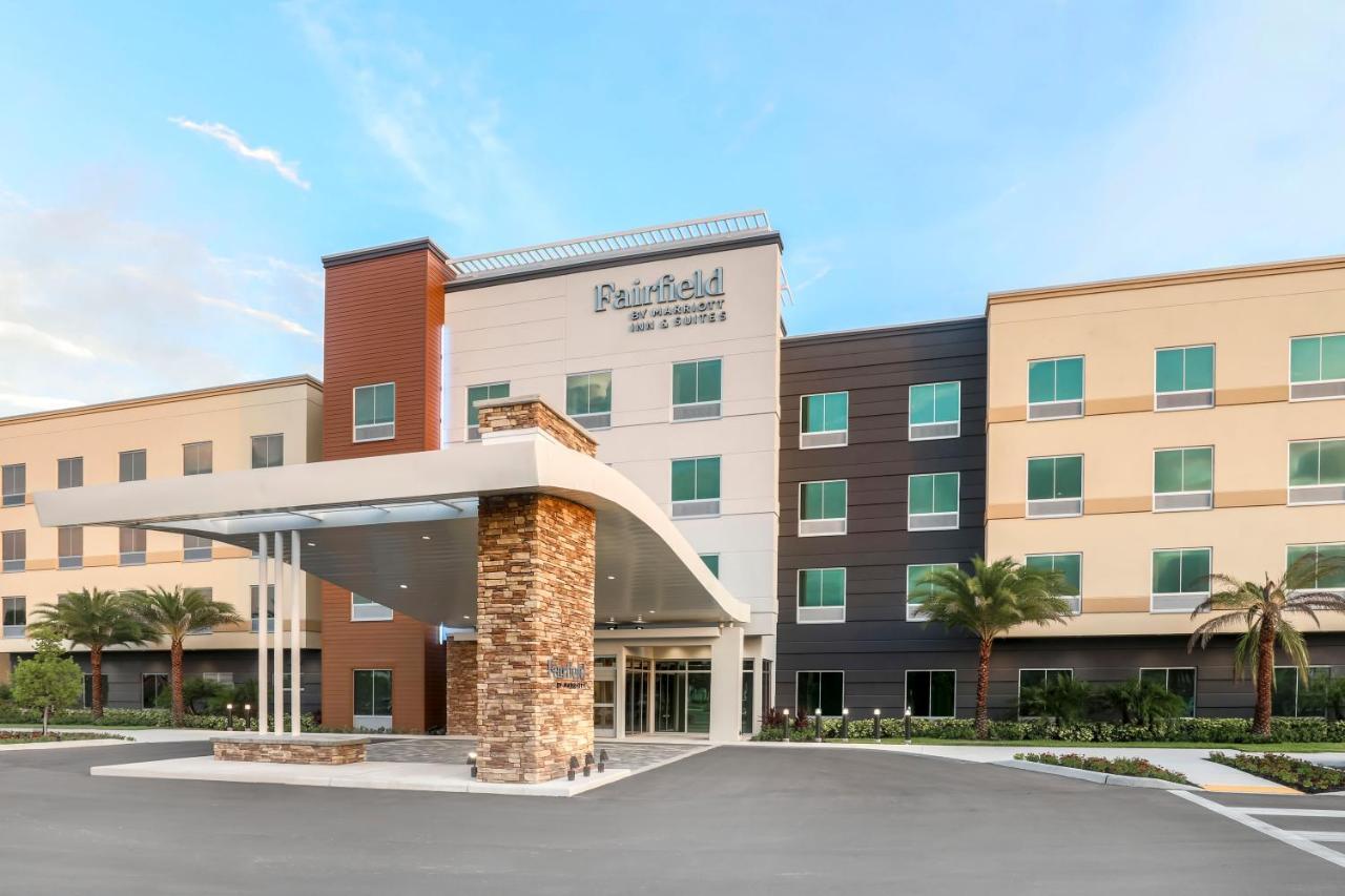 Fairfield By Marriott Inn & Suites Cape Coral North Fort Myers Екстер'єр фото